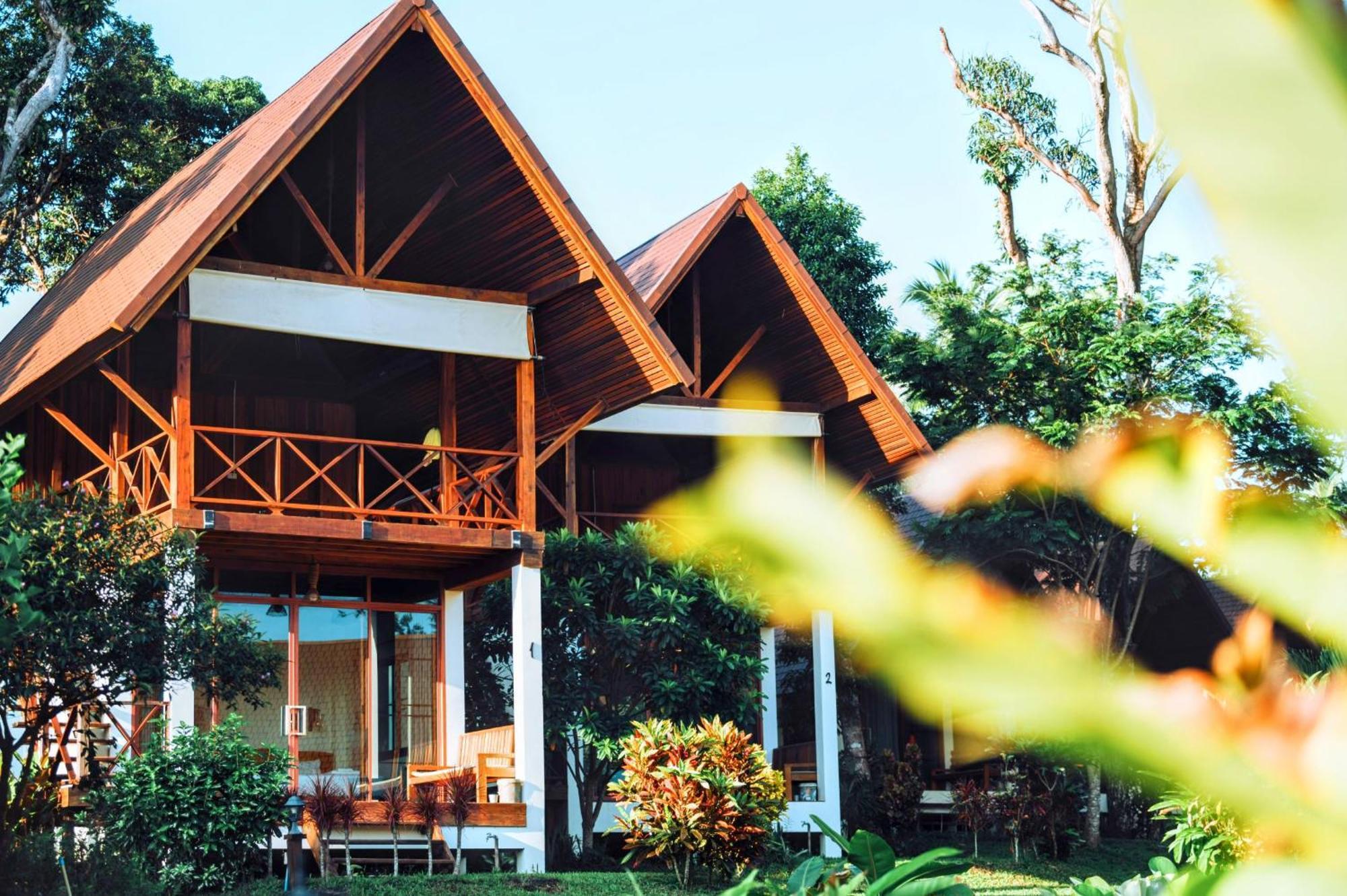 Phayamas Private Beach Resort Koh Phayam Zimmer foto